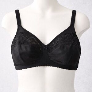 Glamorise 42F Black Full Coverage Wireless Lace Bra